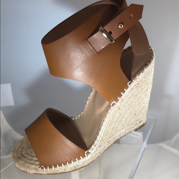 Joie Summer Wedge - Picture 2 of 7